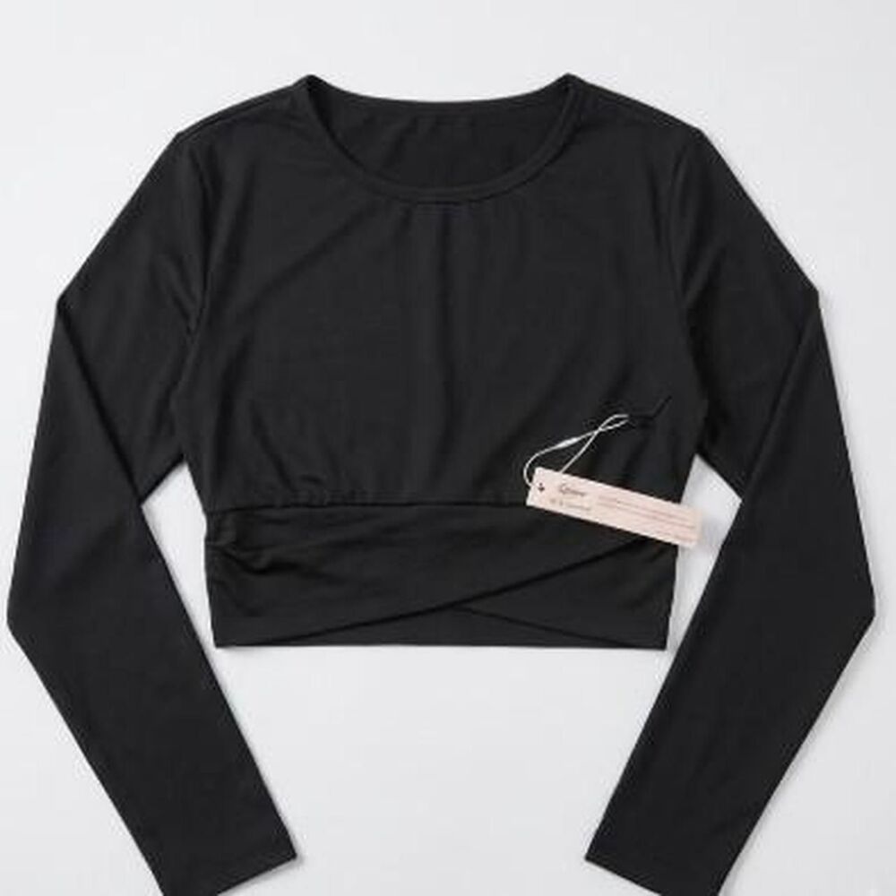 Brand New - Qinsen Women's Black Long-Sleeve Crop-top